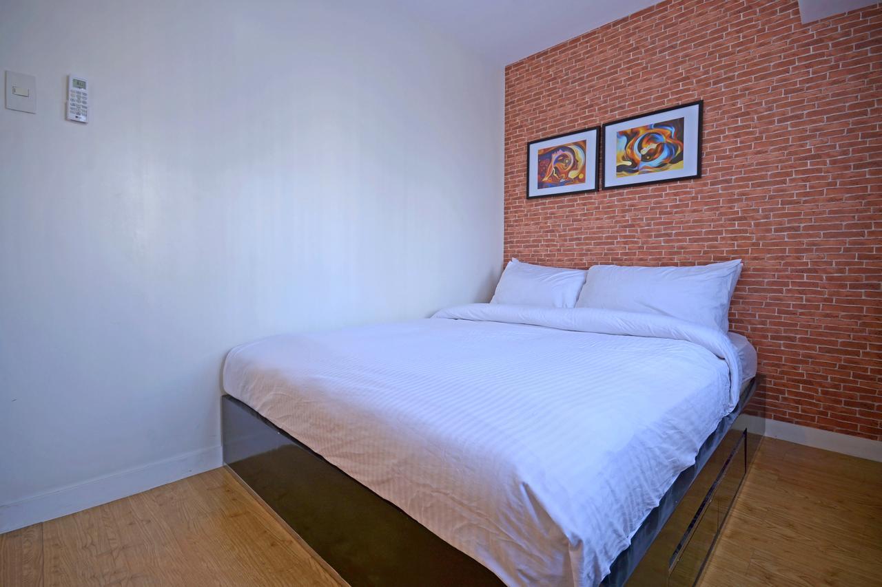 Victoria Soho Suites Манила Экстерьер фото